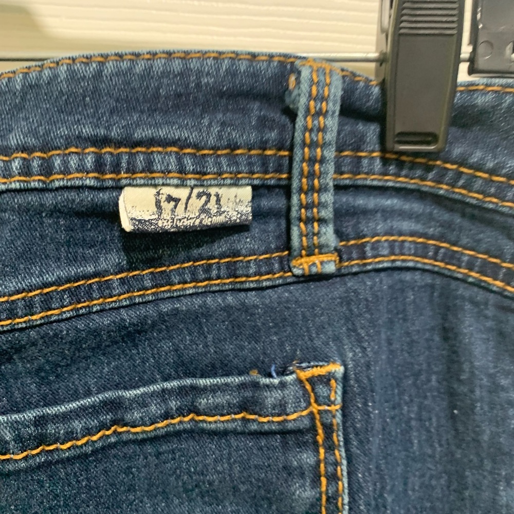 Jeans! Gotta have them! 7/21 brand, low rise. 4 pocket skinny jeans, boom